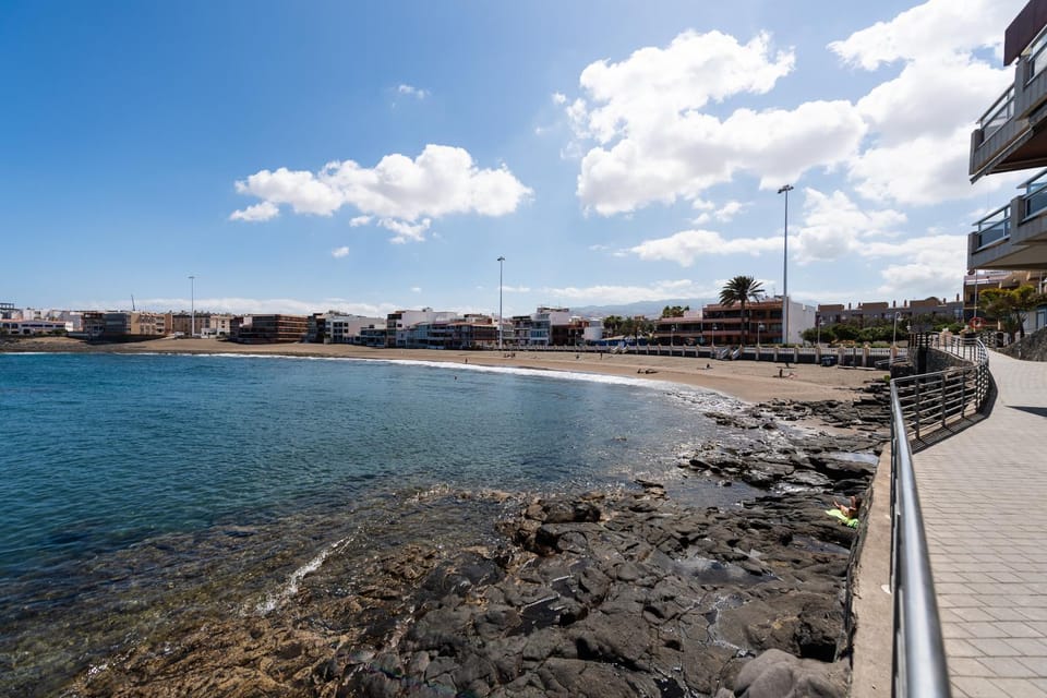 Off site, Neighbourhood, Natural landscape, Fishing, Snorkeling, Beach, Sea view, Street view