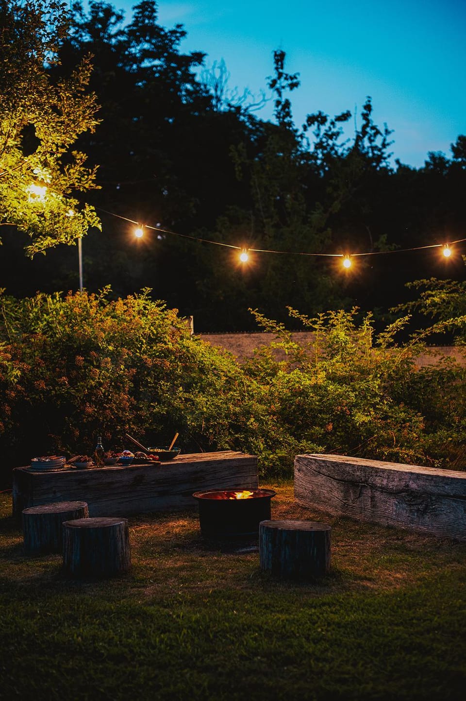 Facade/entrance, Night, Natural landscape, Garden, Garden view