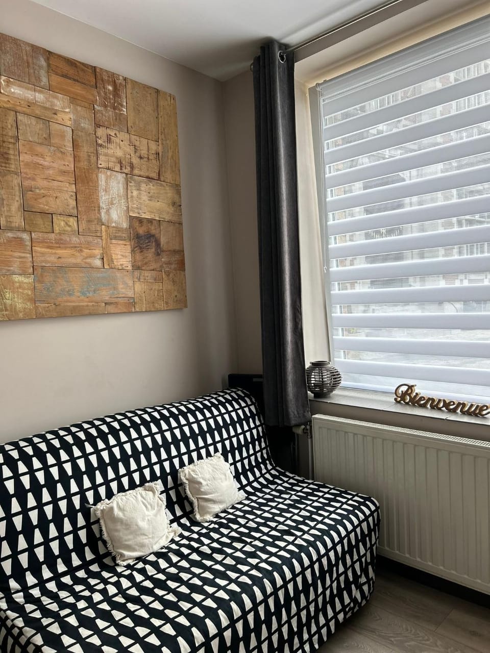 Living room, Seating area, Bedroom