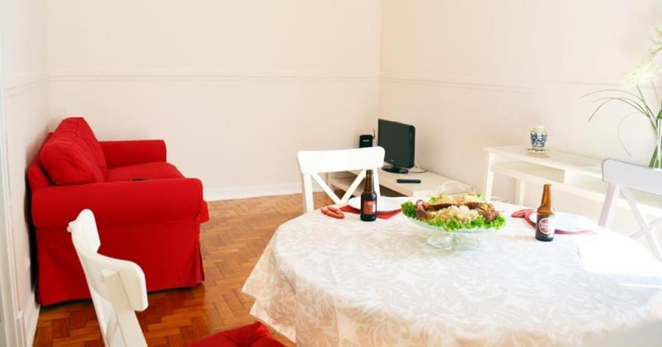 Communal lounge/ TV room, Living room, Dining area, On site