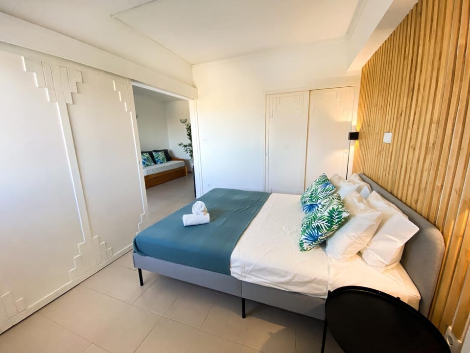Bed, Bedroom, wardrobe