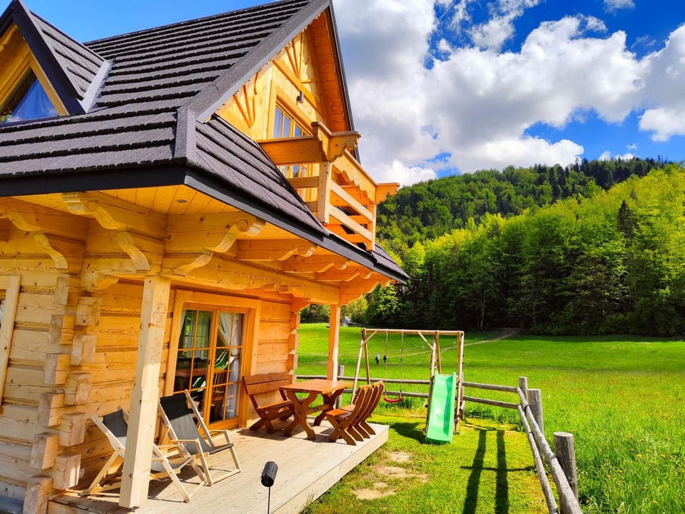 Domek Trzy Doliny Zakopane, Three Valleys Chalet with Jacuzzi Chalet in Zakopane