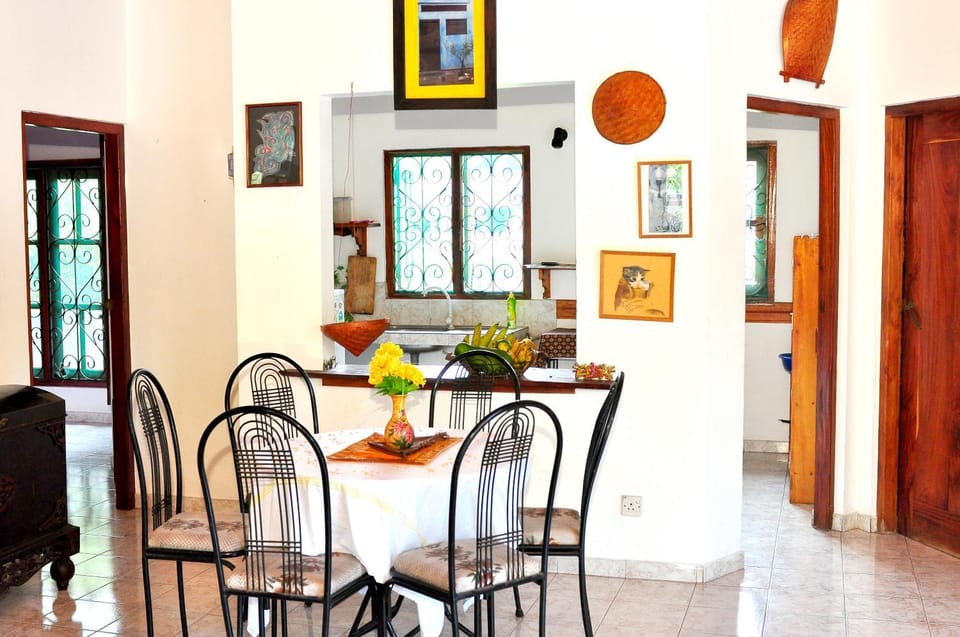 Surewo Sun Shine Apartment Apartment in Western Province