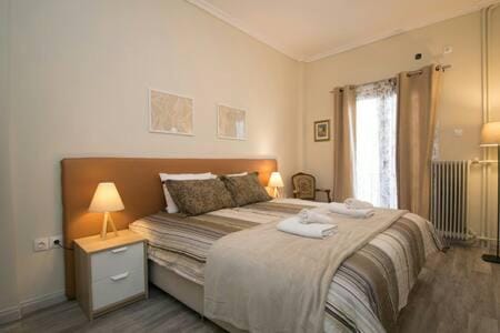 Relaxing by Acropolis Apartment in Athens