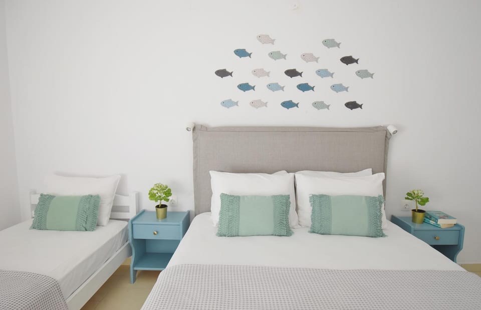 Bed, Photo of the whole room