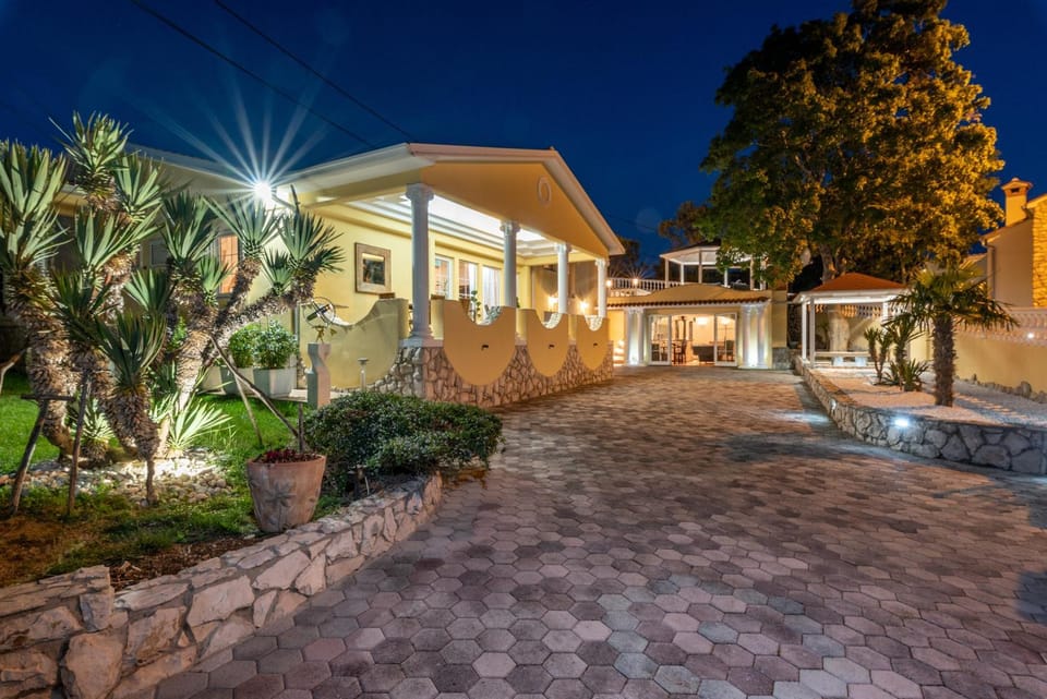 Patio, Balcony/Terrace
