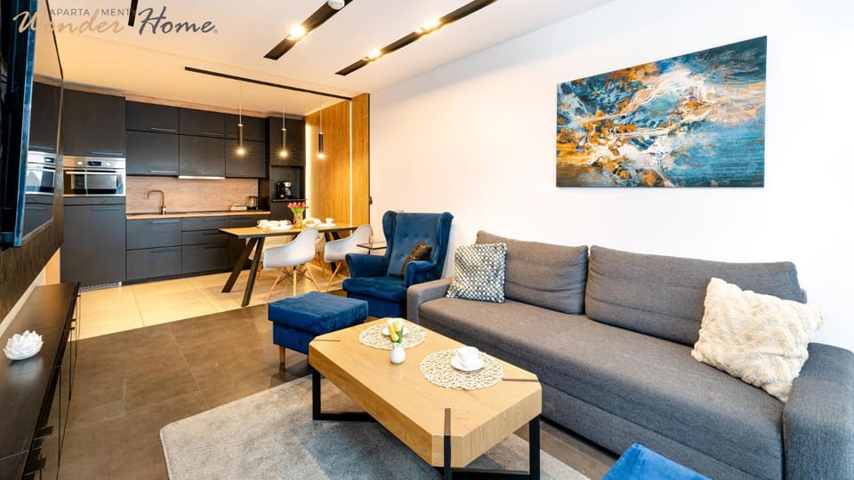 Kitchen or kitchenette, Living room, Seating area, Dining area, pet friendly
