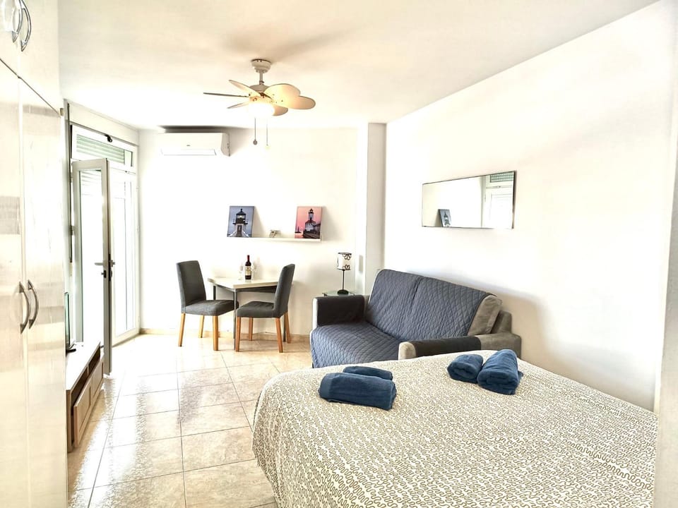 Apartamento TORRESOL NSFA , TORRECILLA, NERJA - studio Apartment in Nerja
