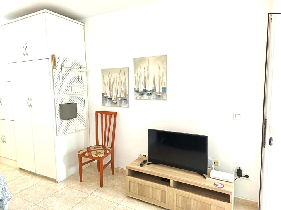 Apartamento TORRESOL NSFA , TORRECILLA, NERJA - studio Apartment in Nerja