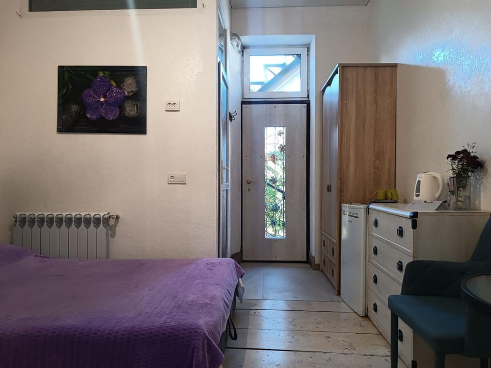 Студия у моря, терасса, отдельный вход Bed and Breakfast in Odessa