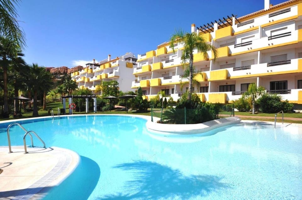 Property building, Pool view, Swimming pool