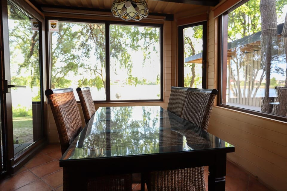 Dining area, Lake view, Lake view