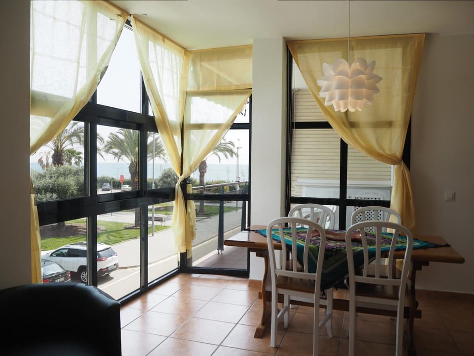 NINFA Apartamento con balcón ideal familias con vistas al mar Apartment in Maresme