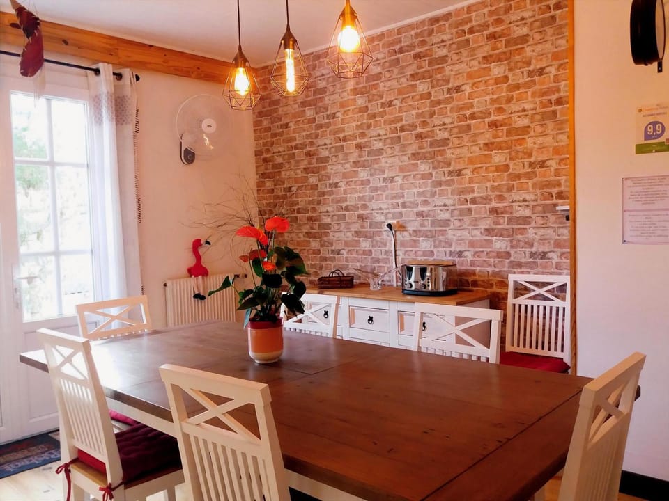 Le Clos des Passiflores Bed and Breakfast in Nouvelle-Aquitaine