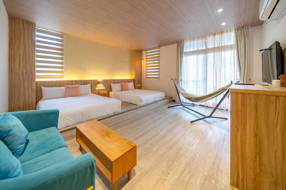 Bed, Bedroom, air conditioner