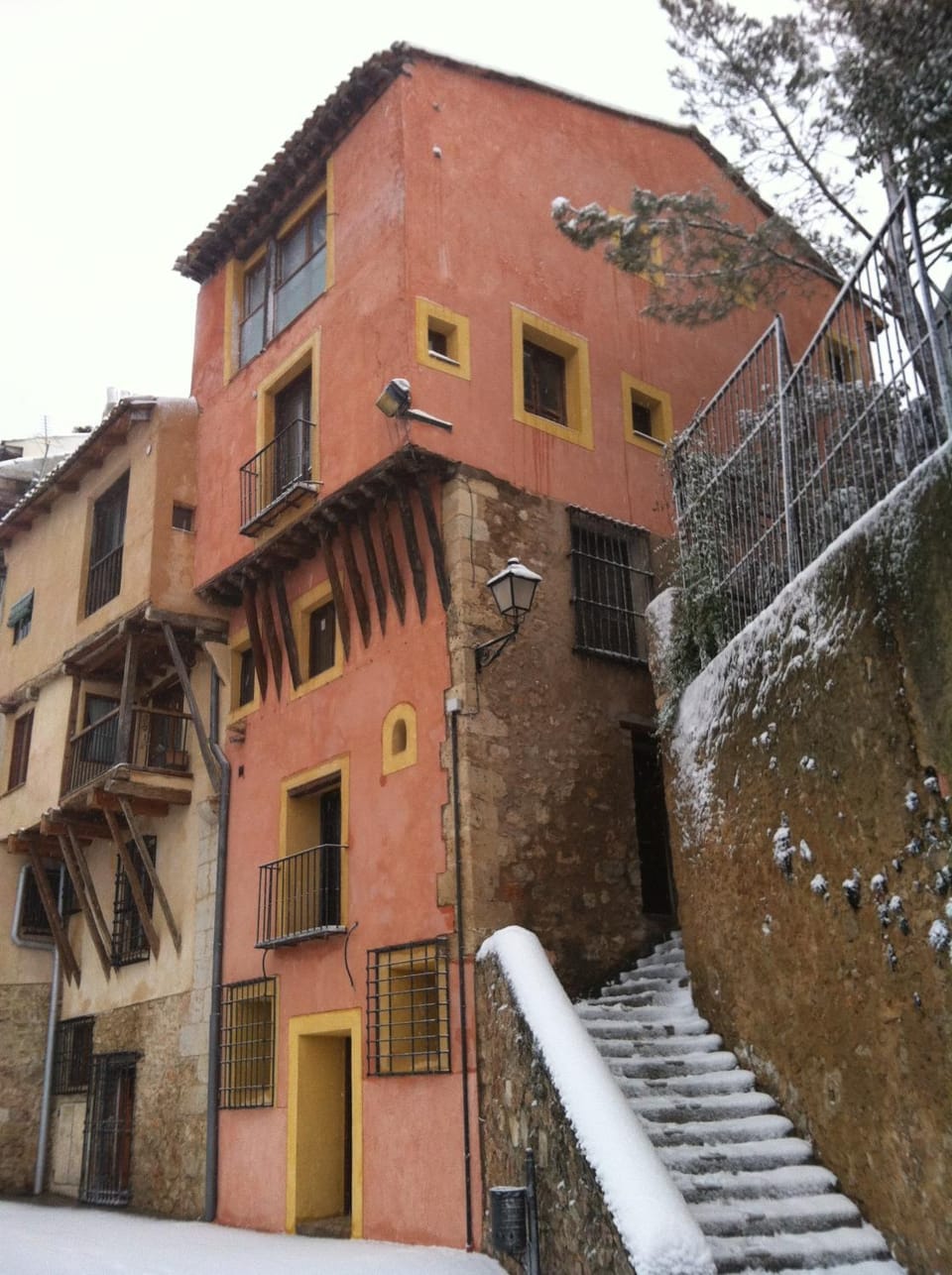 Property building, Facade/entrance, Neighbourhood