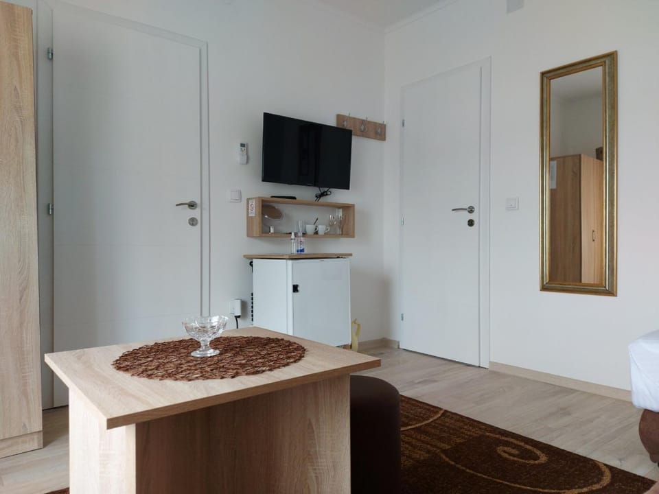 Fenix Vinci Apartment in Serbia