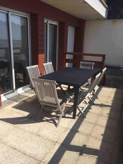 LES ILES VUE SUR MER Apartment in Normandy