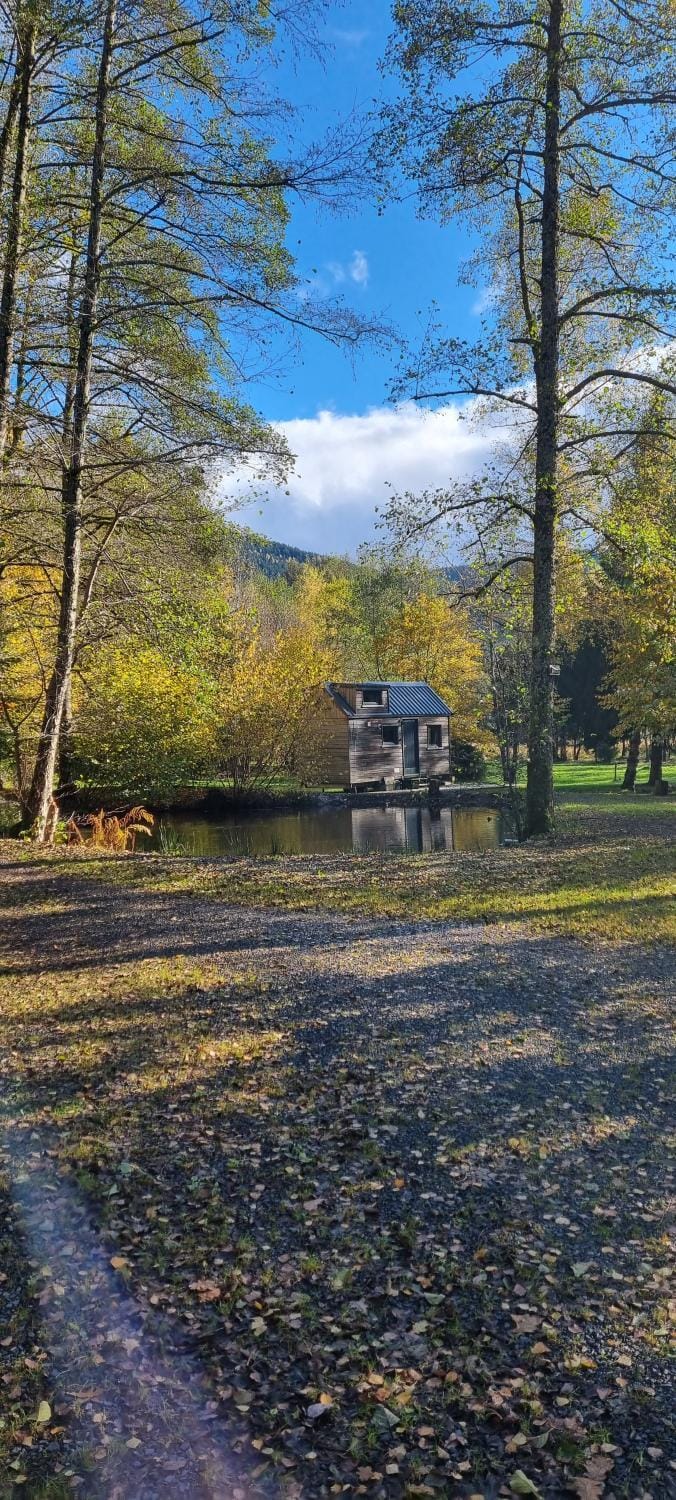 Insolite Tiny House Sérénité Bien Être Country House in Vosges