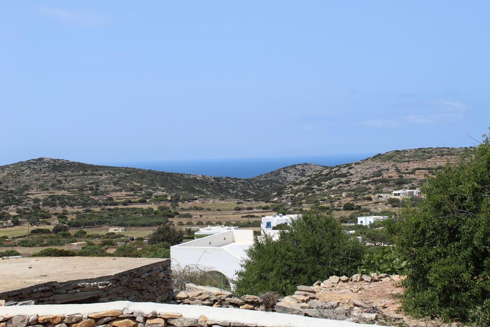 Cycladic Villa in Amorgos Island (Maison Shiro) Villa in Decentralized Administration of the Aegean