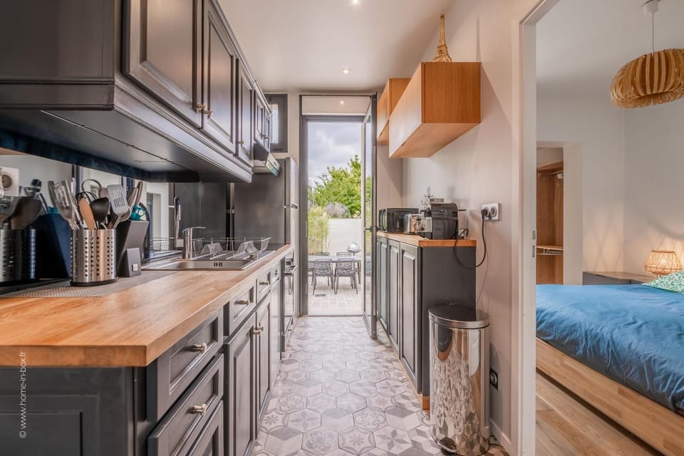 Coffee/tea facilities, Kitchen or kitchenette, dishwasher, pet friendly, stove