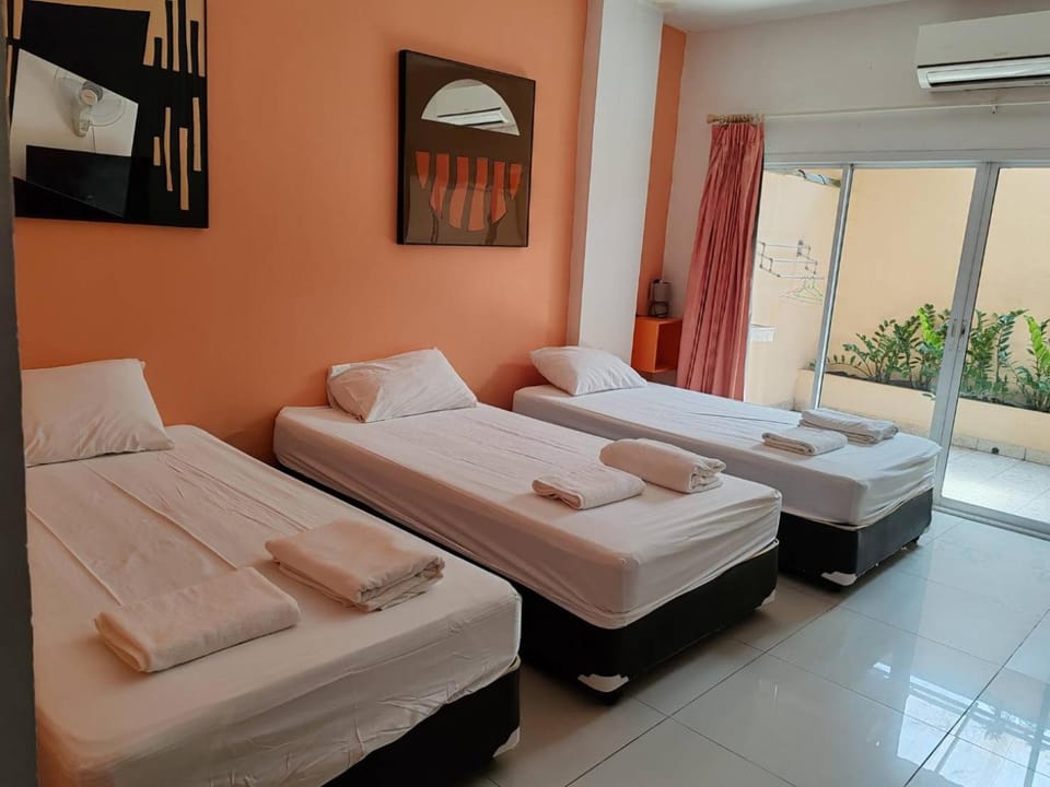 Bed, air conditioner