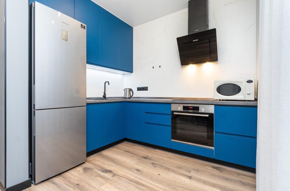 Kitchen or kitchenette, Communal kitchen
