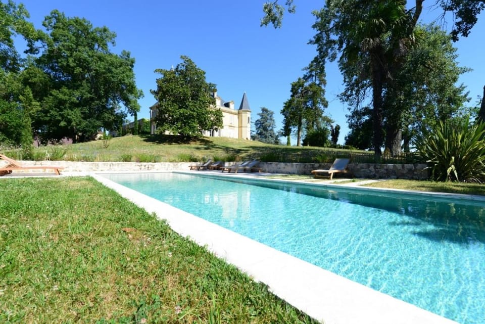 Château du Grava Villa in Nouvelle-Aquitaine