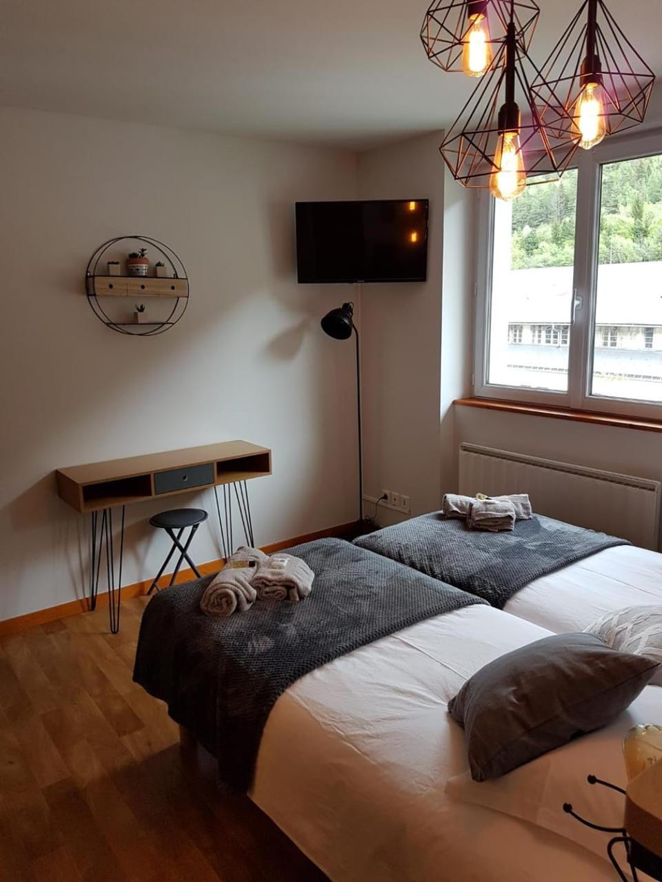 Bed, TV and multimedia