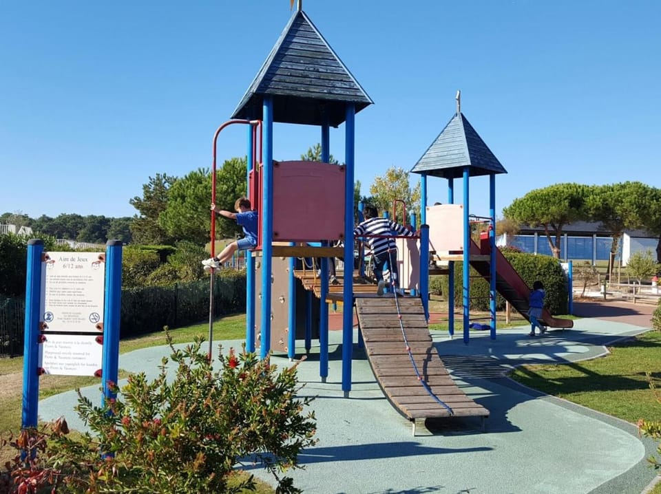 APPARTEMENT PORT BOURGENAY proche MER VENDEE 85 Apartment in Talmont-Saint-Hilaire