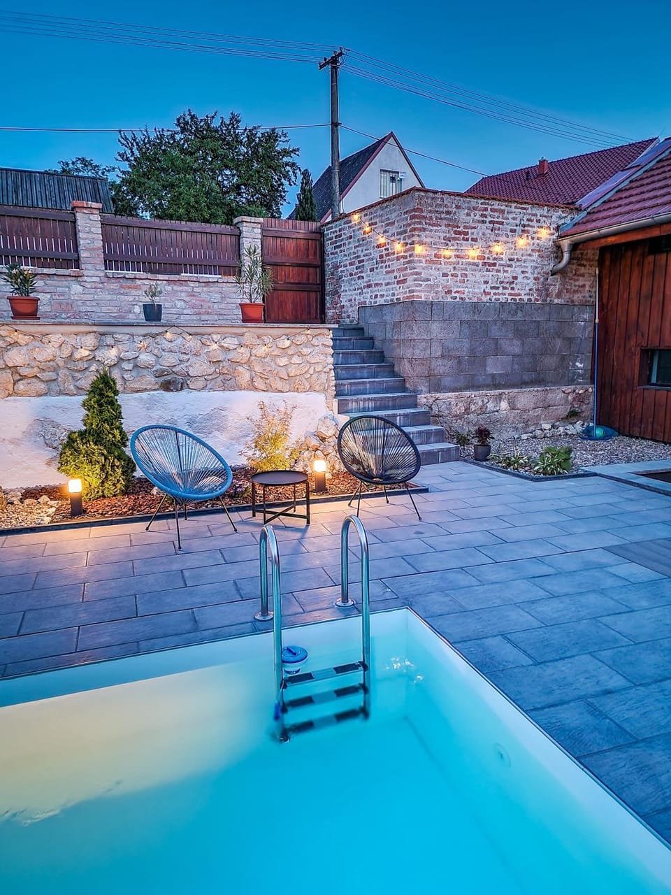 Patio, Pool view, Swimming pool, sunbed