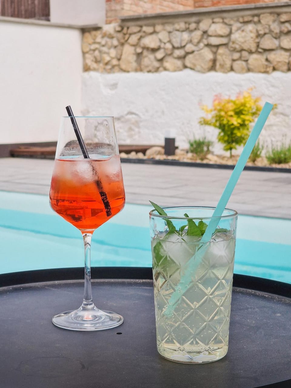 Patio, Balcony/Terrace, Pool view, Swimming pool, Drinks