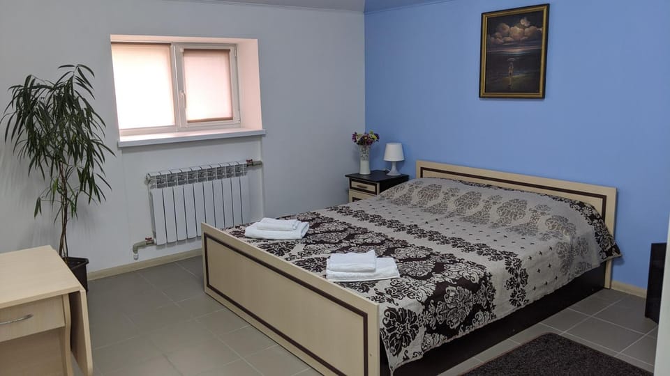 Хостел НА ПОДОЛІ Hostel in Ukraine