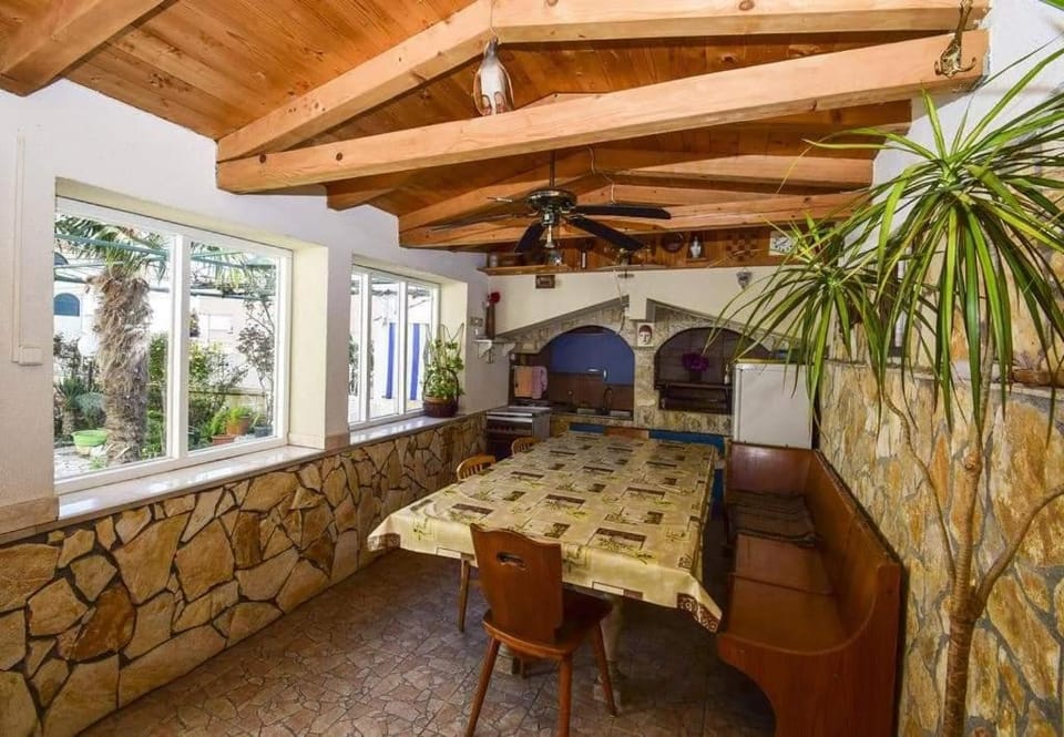 Apartmani Križanović Apartment in Šibenik-Knin County, Croatia