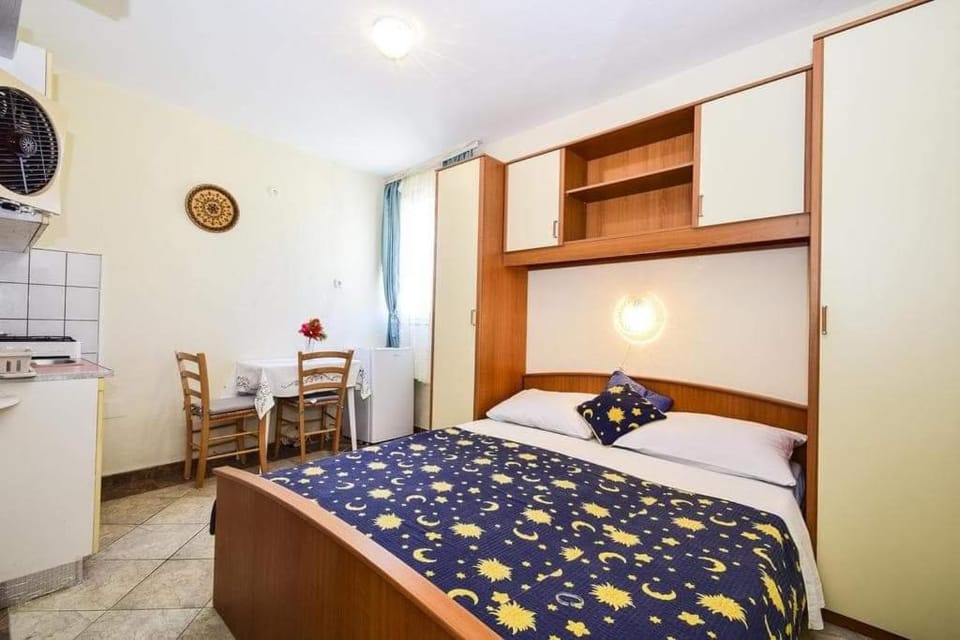 Apartmani Križanović Apartment in Šibenik-Knin County, Croatia