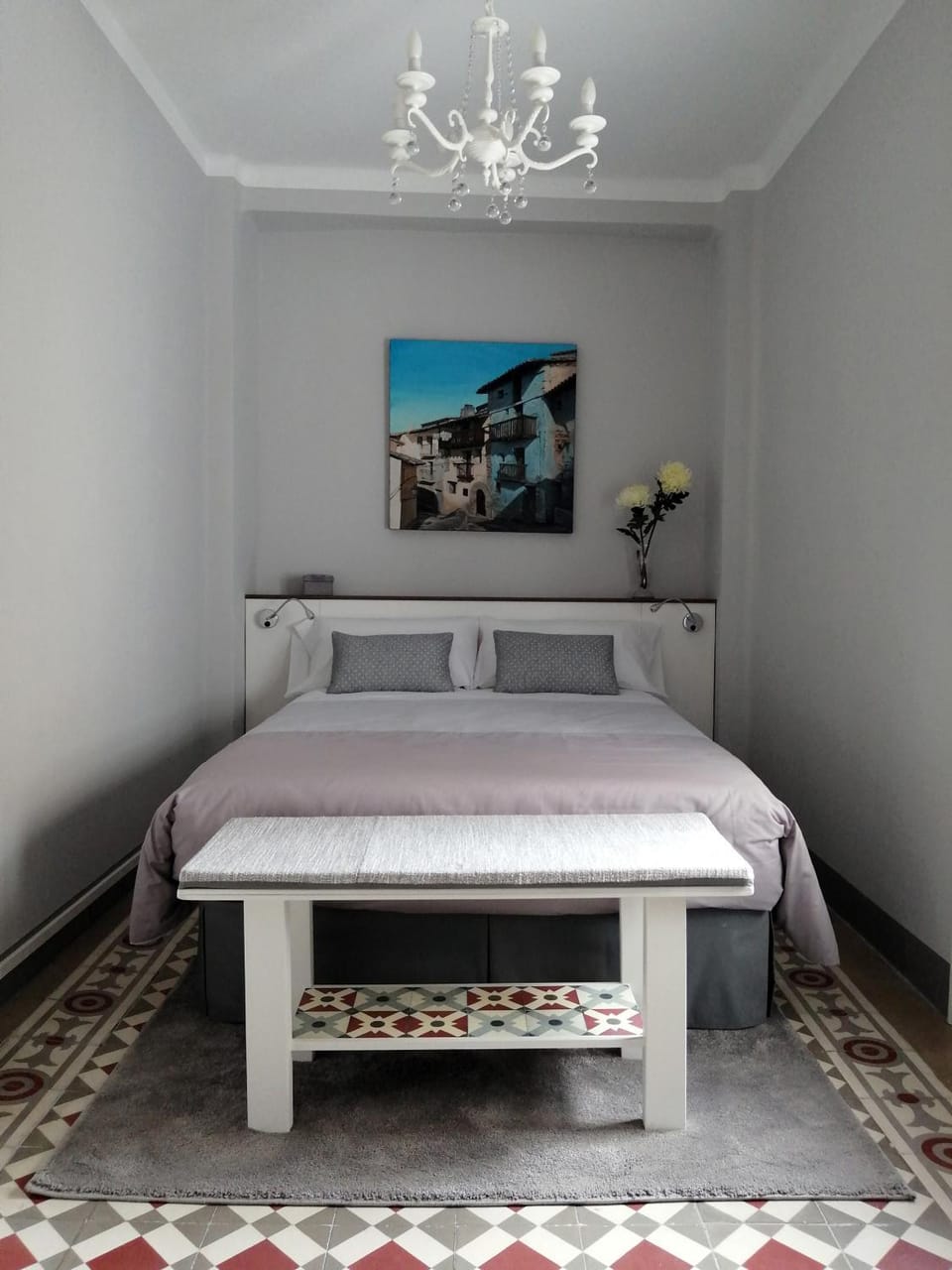 Bed, Photo of the whole room, Bedroom