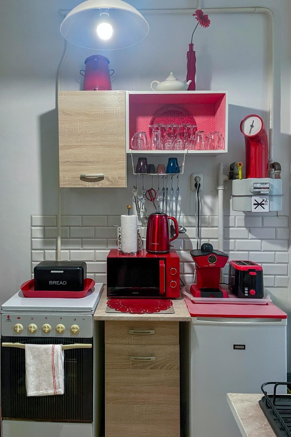 Kitchen or kitchenette, kitchen, kitchen