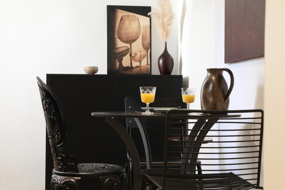 Food and drinks, Dining area