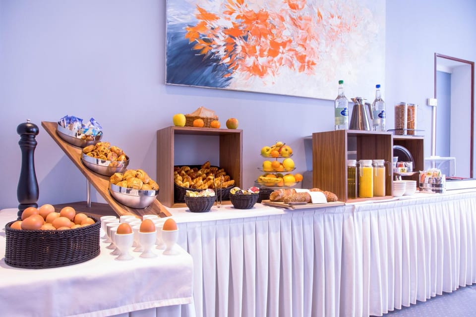 Buffet breakfast