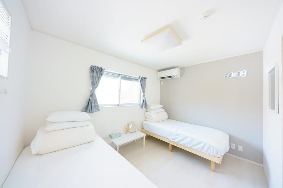 Osaka Yeon House Bed and Breakfast in Osaka