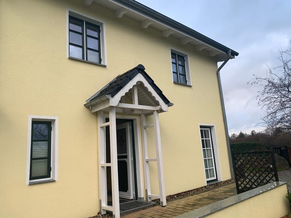 Property building, Facade/entrance