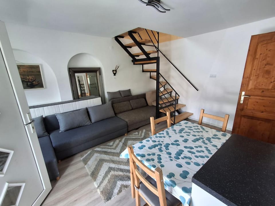 Littlepanther Balaton House in Balatonszárszó