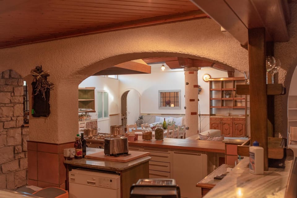 Kitchen or kitchenette, Floor plan