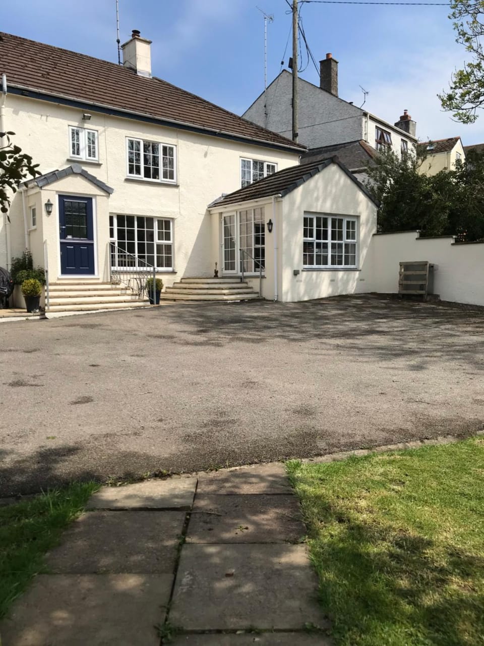 Property building, Parking