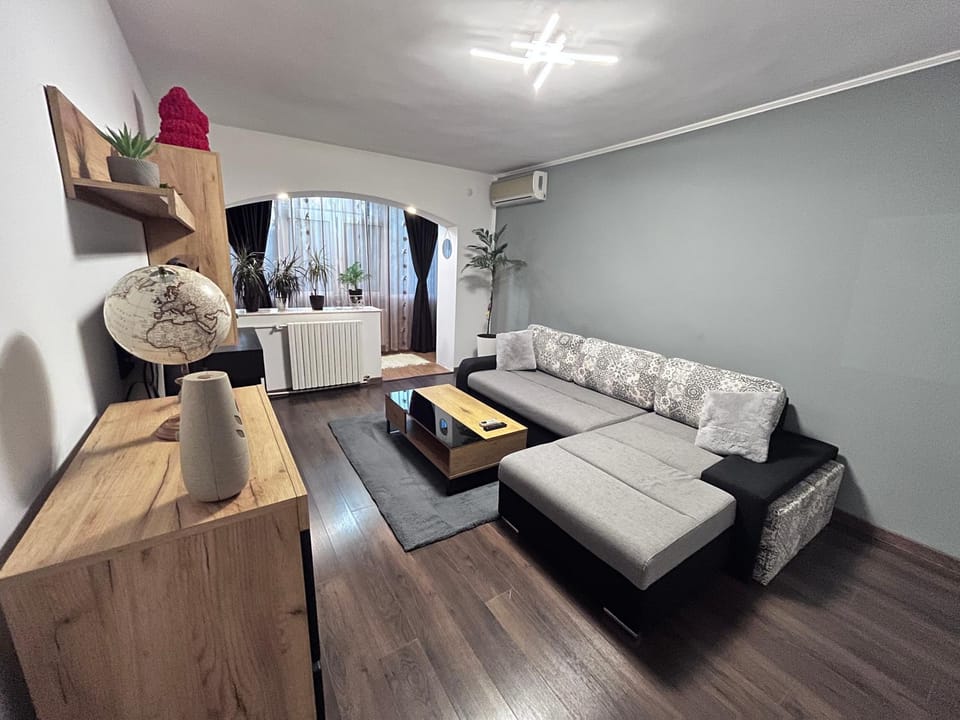 Property building, Living room, Bedroom