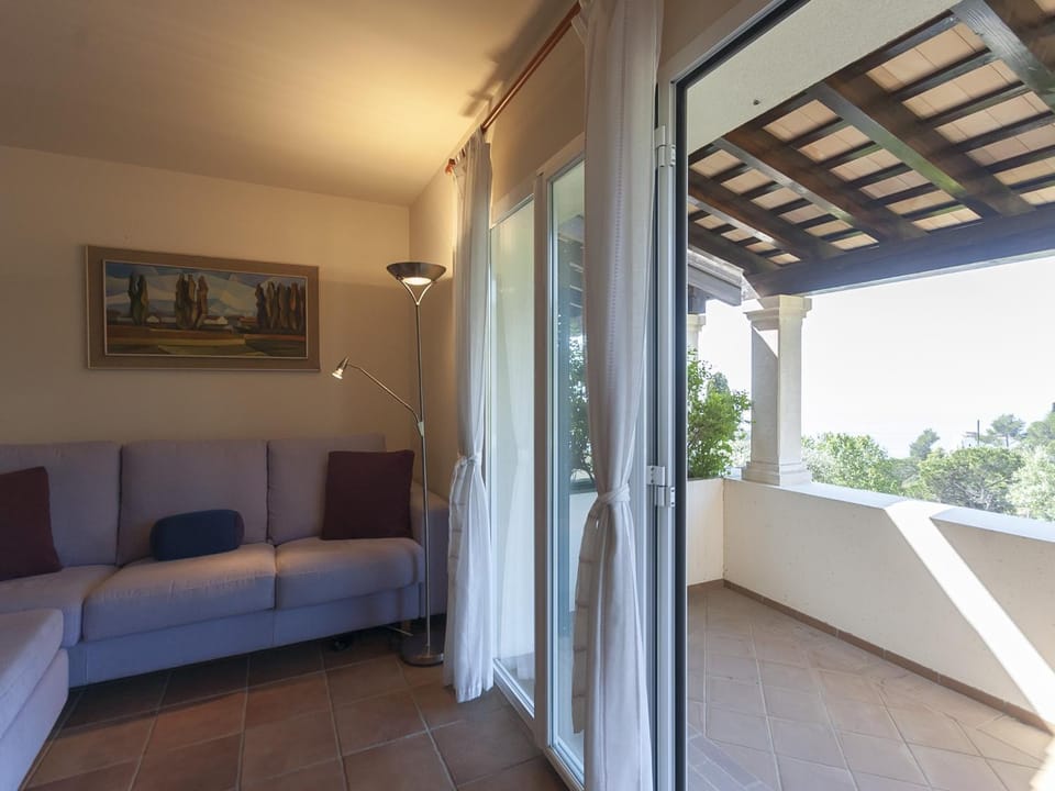 Balcony/Terrace, Living room