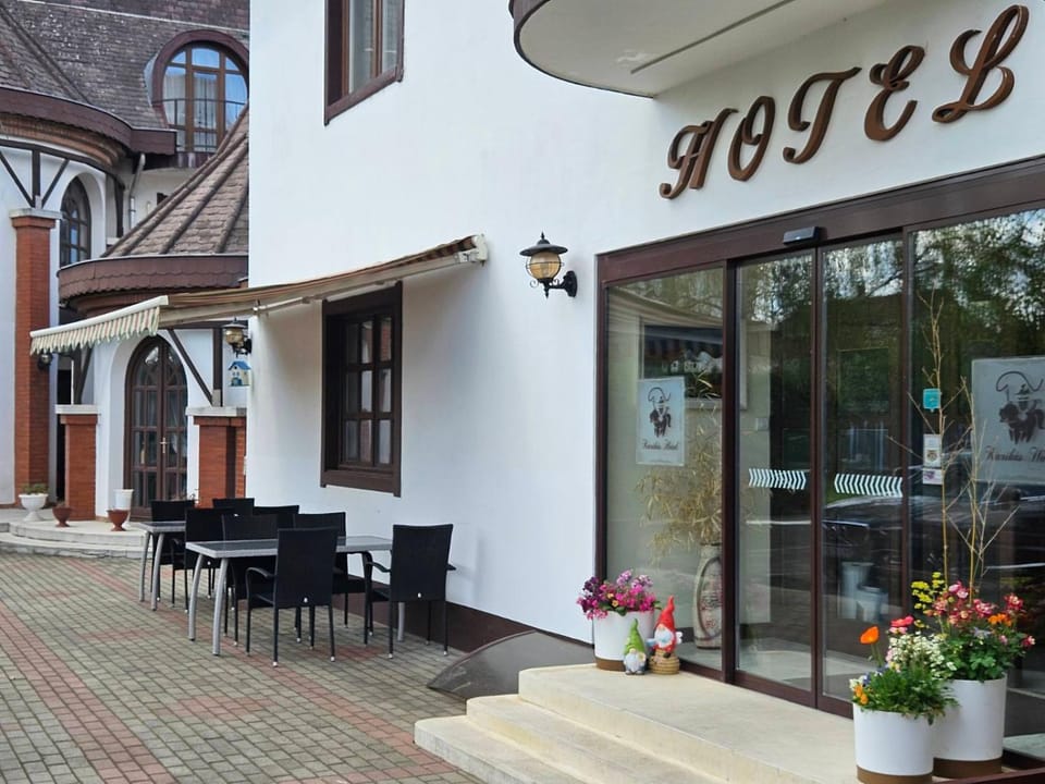 Karikas Hotel Hotel in Hungary
