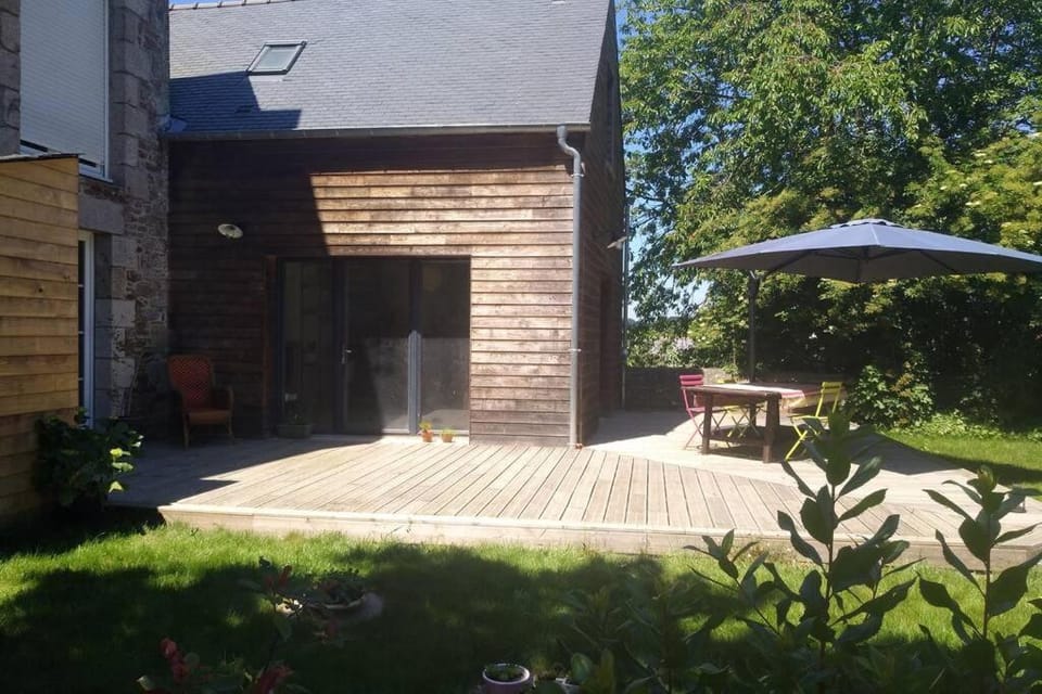 Patio, Facade/entrance