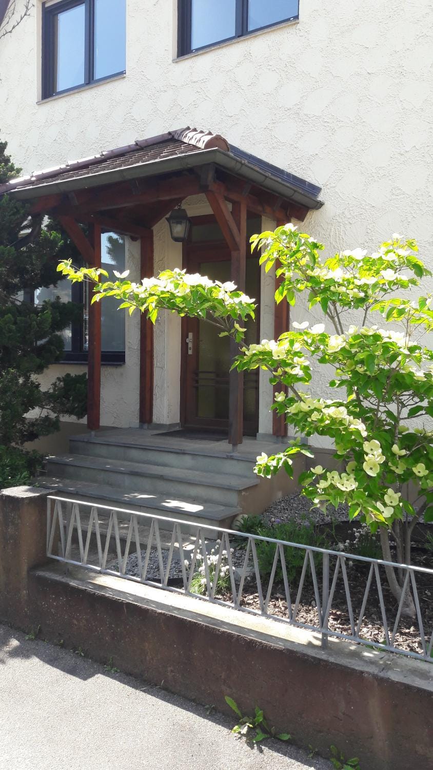 Property building, Facade/entrance