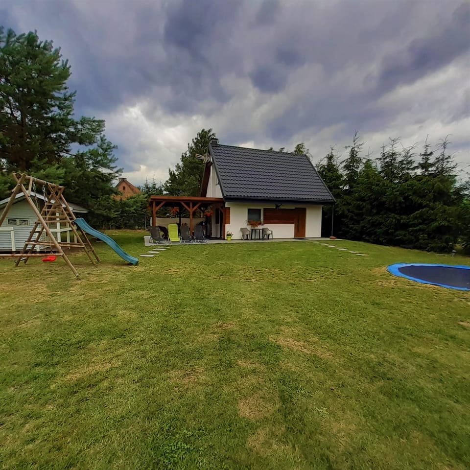 Letnia Ostoja Wieprz House in Pomeranian Voivodeship